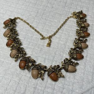 Vintage Coro Knotts Berry Acorn Choker 1950's Unsigned Gold Plated Resin